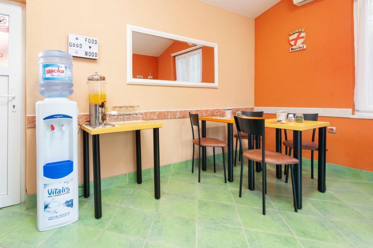 Apartments Erik B&B Adults Only Ровинь Экстерьер фото