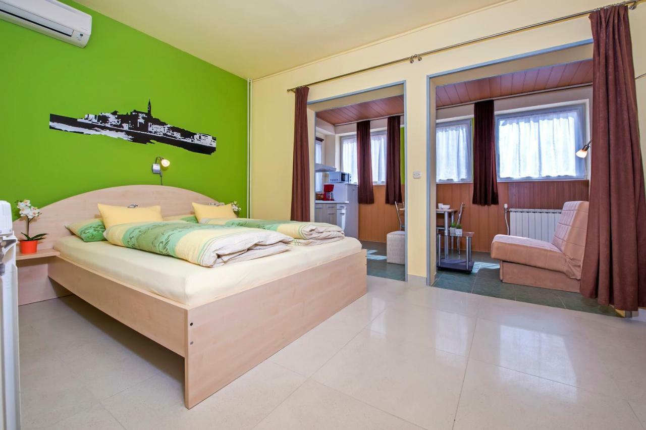 Apartments Erik B&B Adults Only Ровинь Экстерьер фото